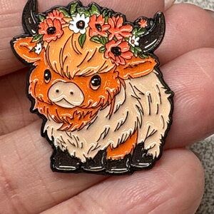 Cute Highland Cow Enamel Pin